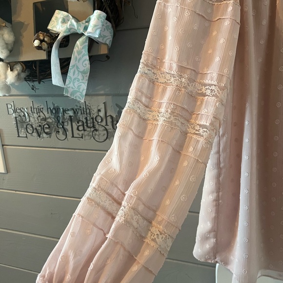 White House Black Market Pale Pink Smocked Ruffled Blouse - Picture 7 of 16